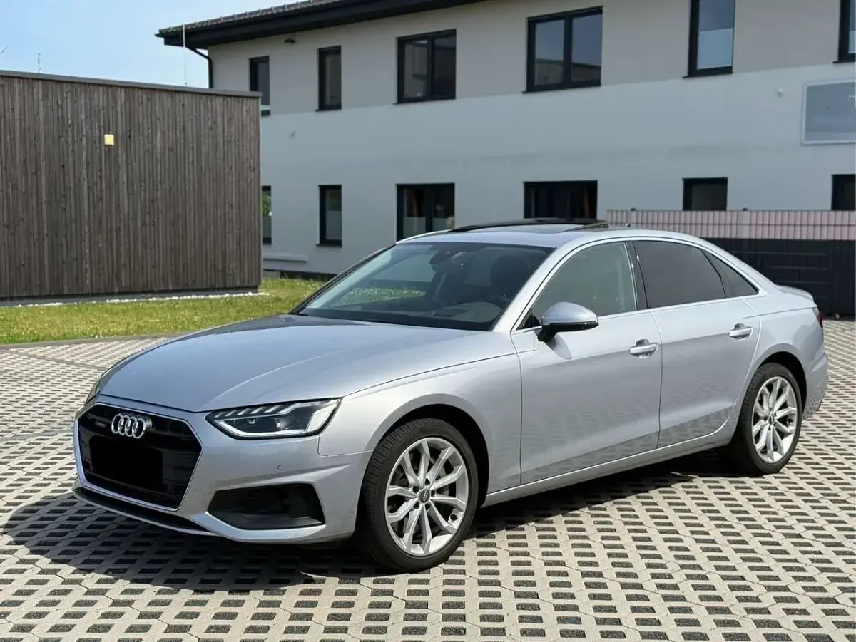 Gebraucht Audi A4 Advanced 286 PS (210 kW) 2020 Grau Limousine