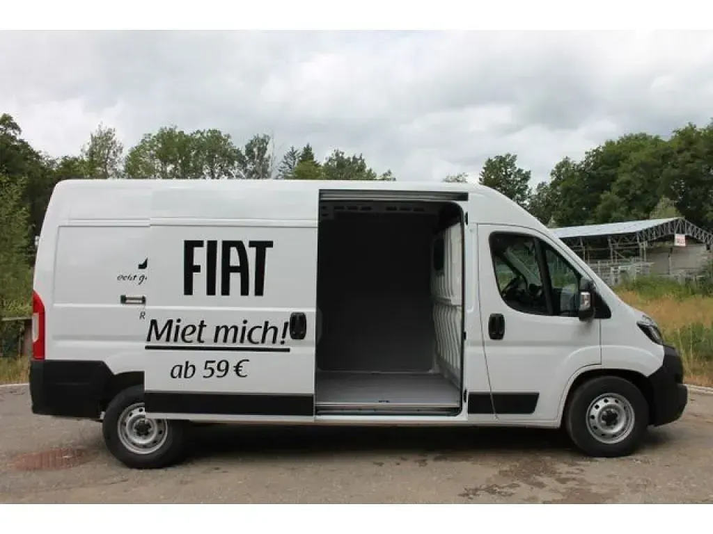 Gebraucht Fiat Ducato 140 PS (102 kW) 2022 Colore esterno (weiss (pastell)) Van