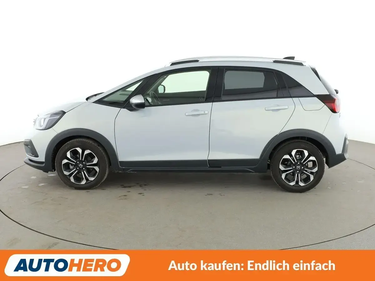 Gebraucht Honda Jazz Executive 109 PS (80 kW) 2024 Weiß Kleinwagen