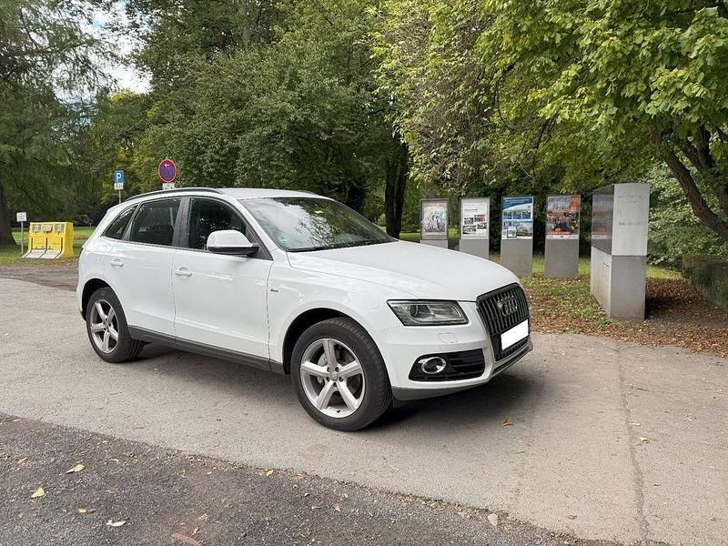 Weiß Gebraucht 2012 Audi Q5 S-Line SUV | 13.900 € (Fairer Preis) - Bild 1/4
