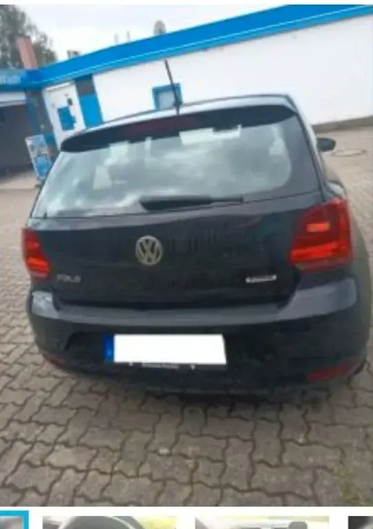 Gebraucht VW Polo Trendline 60 PS (44 kW) 2016 Schwarz Limousine