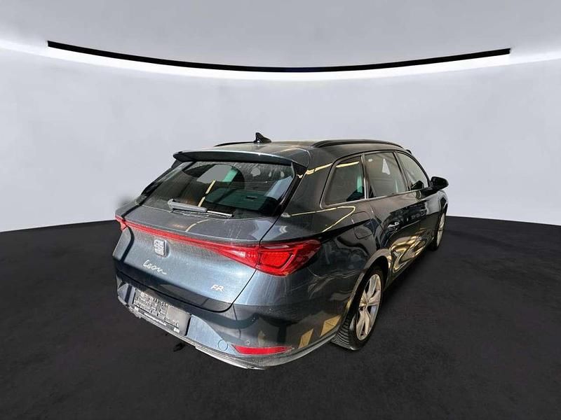 Gebraucht Seat Leon FR 150 PS (110 kW) 2023 Magnetic grau Kombi