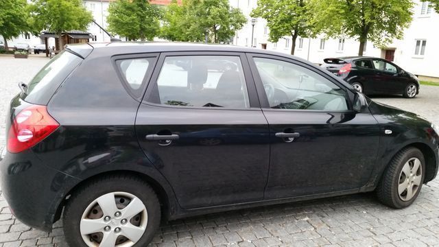 Gebraucht Kia Ceed 109 PS (80 kW) 2007 Schwarz Kleinwagen