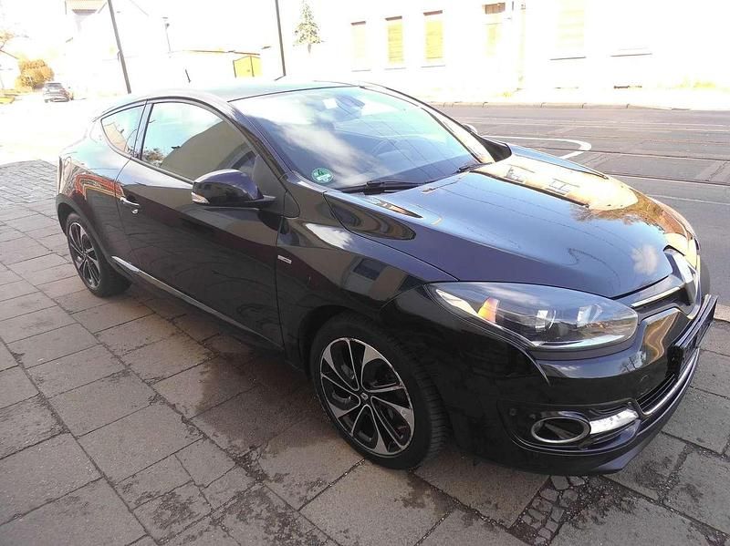 Gebraucht Renault Mégane Coupé Bose Edition 116 PS (85 kW) 2016 Sternenschwarz Coupé