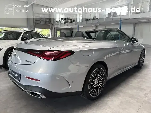 Gebraucht Mercedes CLE450 Premium 381 PS (280 kW) 2024 Silber Cabrio