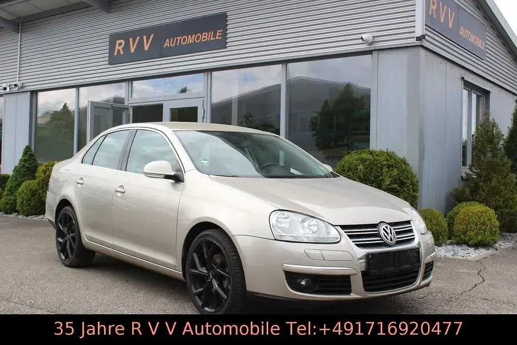 Gebraucht VW Jetta Comfortline 150 PS (110 kW) 2005 Beige Limousine