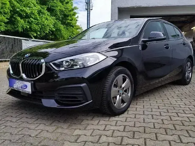 Gebraucht BMW 118 Advantage 140 PS (102 kW) 2020 Schwarz Limousine