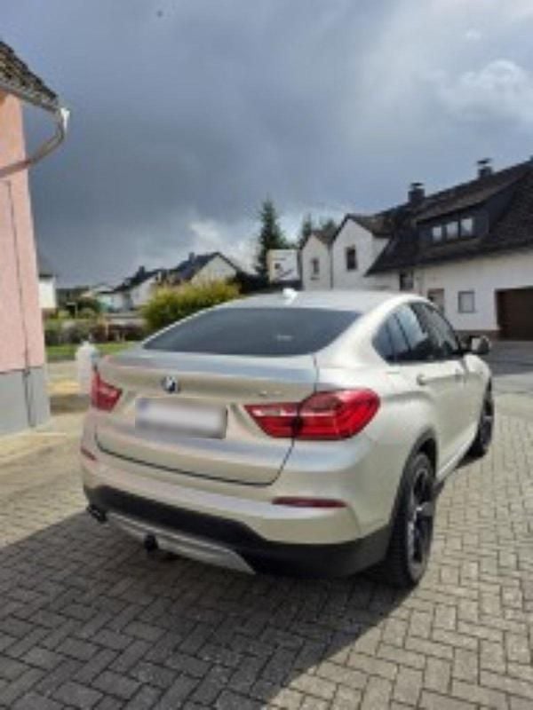 Gebraucht BMW X4 313 PS (230 kW) 2016 Gold SUV