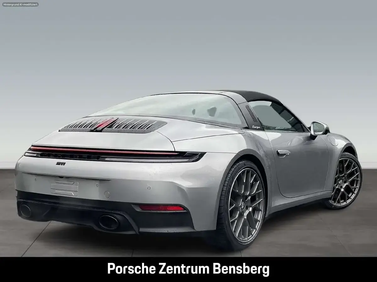 Neu Porsche 911 Targa 4S 480 PS (353 kW) 2025 Silber Cabrio