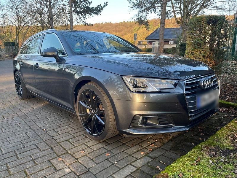 Gebraucht Audi A4 S-Line 190 PS (139 kW) 2017 Grau Kombi