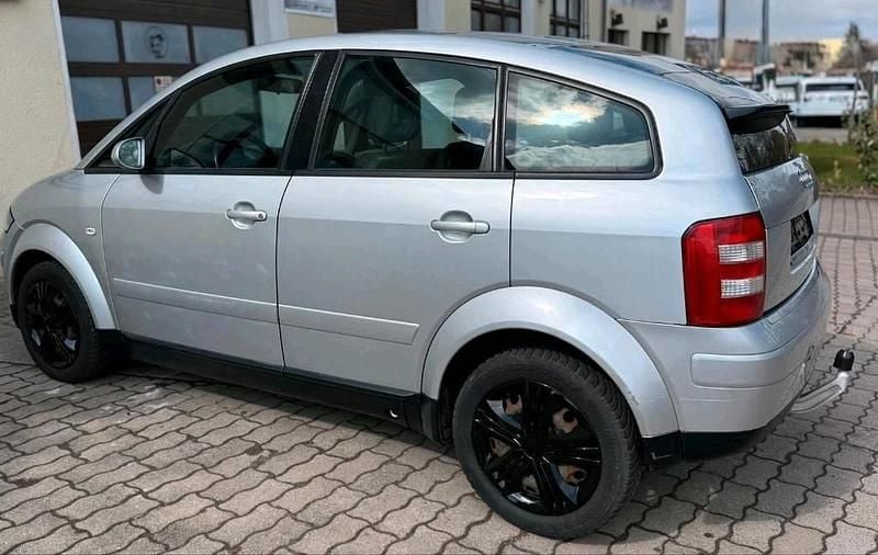 Usata Audi A2 75 CV (55 kW) 2000 Argento Utilitaria