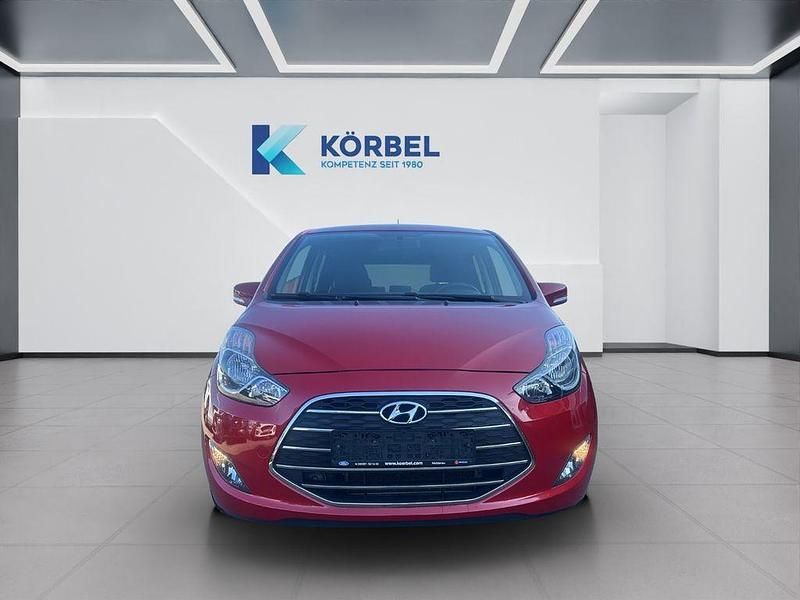Gebraucht Hyundai ix20 YES! 125 PS (91 kW) 2017 Rot Kleinwagen