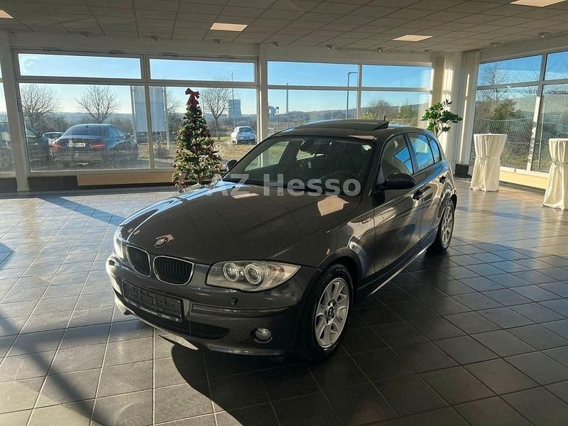 Grau Gebraucht 2004 BMW 120 Advantage Kleinwagen | 4.690 € (Guter Preis) - Bild 1/4