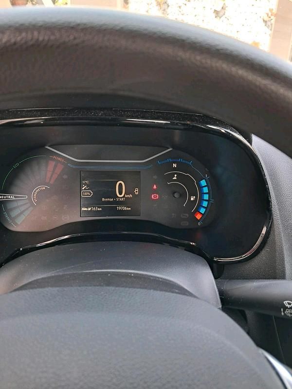 Gebraucht Dacia Spring 33 kW (45 PS) 2021 Weiß Kleinwagen