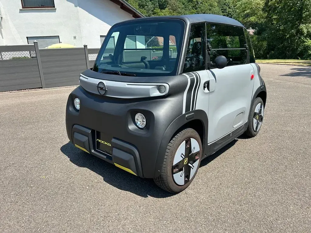 Gebraucht Opel Rocks-e Rocks 2022 Grau Kleinwagen