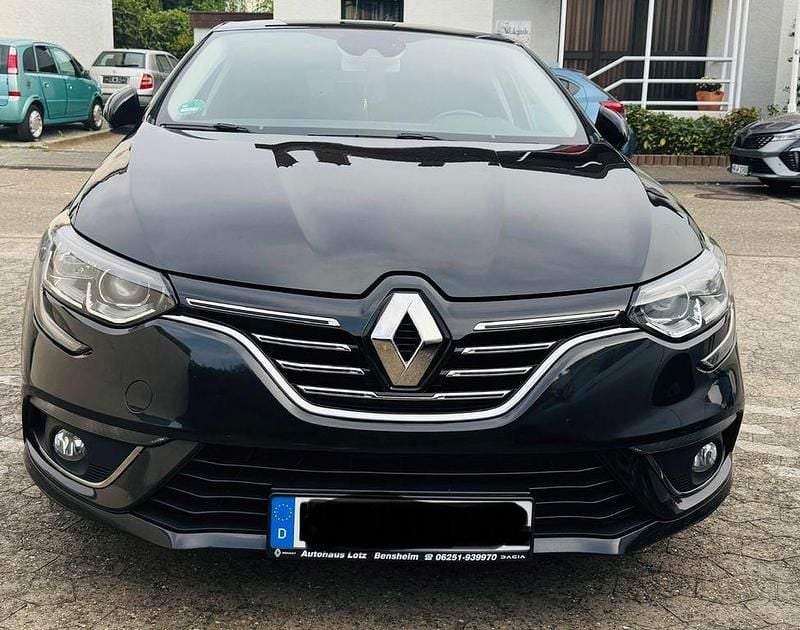 Schwarz Gebraucht 2017 Renault Mégane IV Bose Edition Limousine | 7.800 € (Superpreis) - Bild 1/4