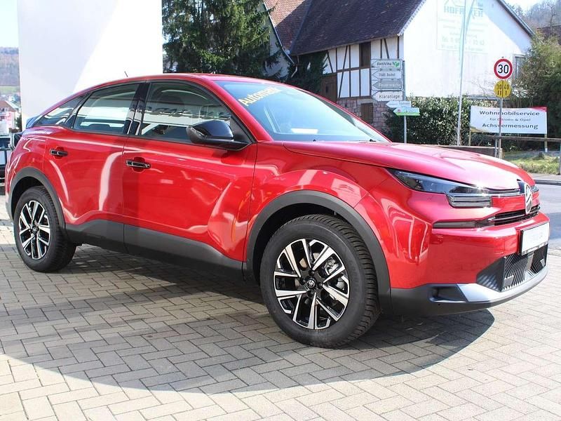 Neu Citroën C4 101 PS (74 kW) 2026 Lackierung elixierrot SUV
