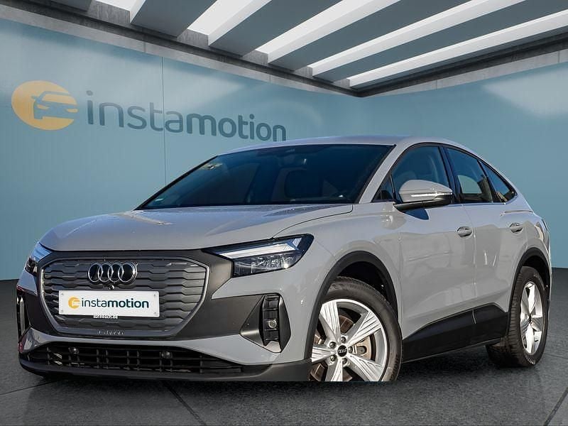 Grau Gebraucht 2022 Audi Q4 Sportback e-tron SUV | 26.049 € (Superpreis) - Bild 1/4