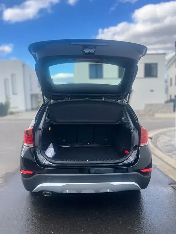 Gebraucht BMW X1 Sport Line 143 PS (105 kW) 2013 Schwarz SUV