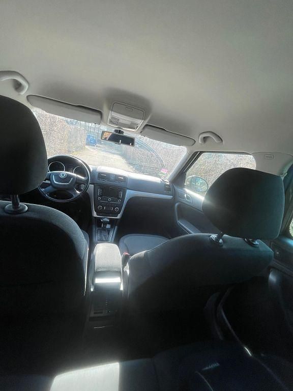 Gebraucht Skoda Yeti Plus Edition 105 PS (77 kW) 2012 Braun SUV