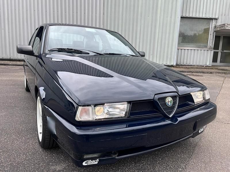 Gebraucht Alfa Romeo 155 129 PS (94 kW) 1994 Blau Limousine