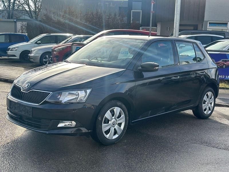 Gebraucht 2016 Skoda Fabia Ambition Kleinwagen | 5.950 € (Guter Preis) - Bild 1/4