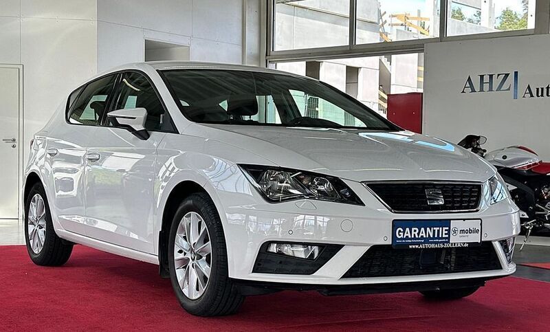 Weiß Gebraucht 2019 Seat Leon Limousine | 14.900 € (Guter Preis) - Bild 1/4