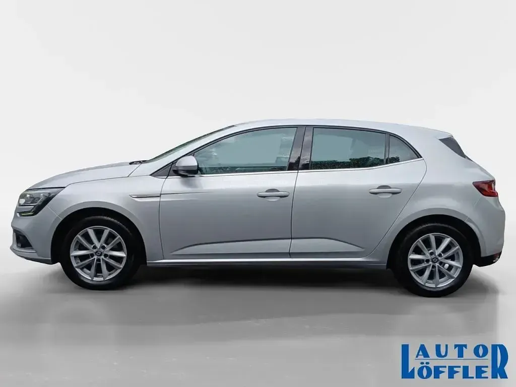 Gebraucht Renault Mégane Intens 132 PS (97 kW) 2018 Platin grau (metallic) Limousine