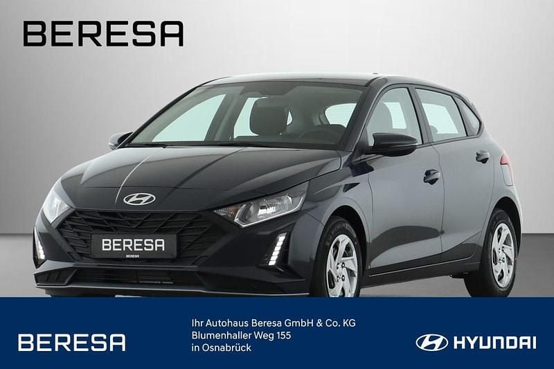 Aurora grey / met Neu 2025 Hyundai i20 Select Limousine | 16.280 € (Superpreis) - Bild 1/4