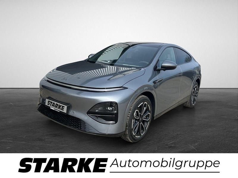 Neu XPENG G6 AWD Performance 356 kW (485 PS) 2026 Grau (graphite gray) SUV