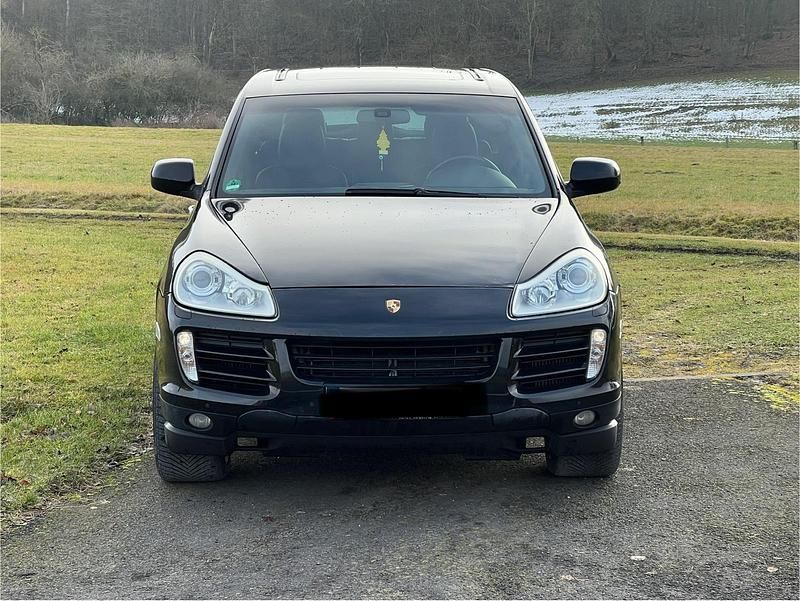 Gebraucht Porsche Cayenne 240 PS (176 kW) 2010 Schwarz SUV