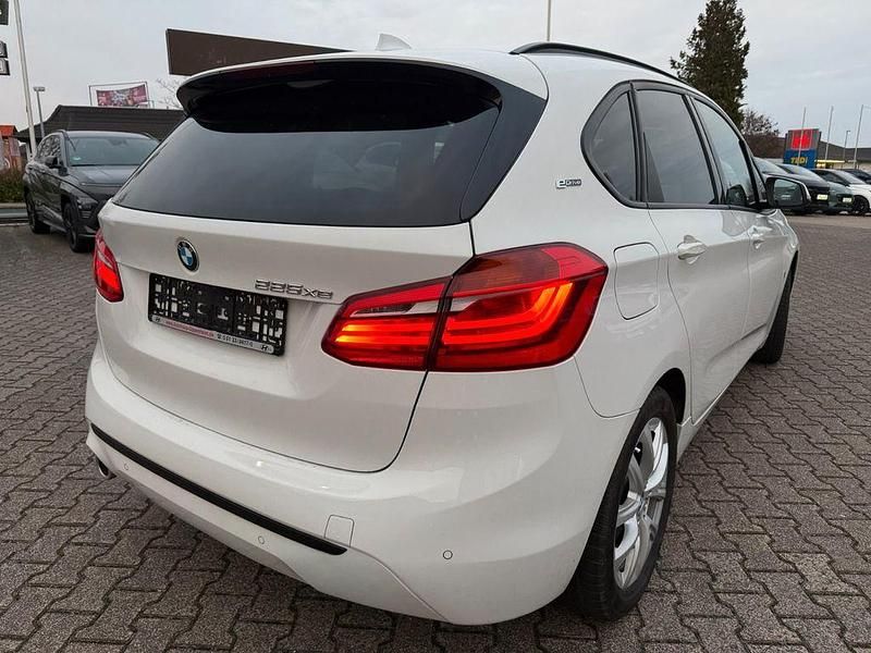 Gebraucht BMW 225 iPerformance 136 PS (100 kW) 2018 Weiß Van / Kleinbus