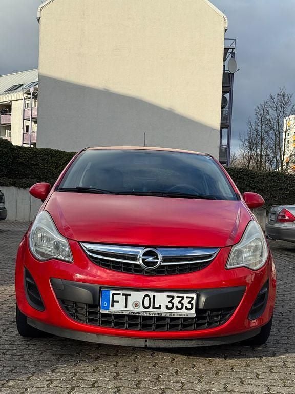 Gebraucht Opel Corsa 86 PS (63 kW) 2012 Rot Kleinwagen