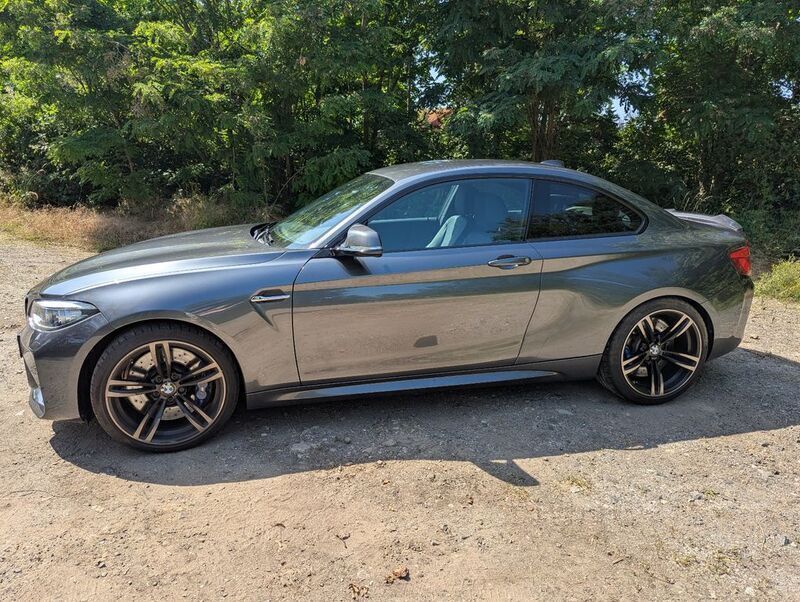 Grau Gebraucht 2018 BMW M2 Competition Edition Coupé | 40.490 € (Superpreis) - Bild 1/4