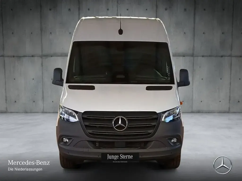 Gebraucht Mercedes Sprinter 170 PS (125 kW) 2024 Weiß Van