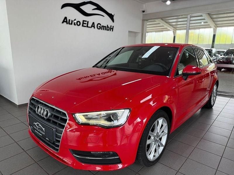 Second-hand Audi A3 Sport 140 CP (102 kW) 2014 Roșu Berlinǎ