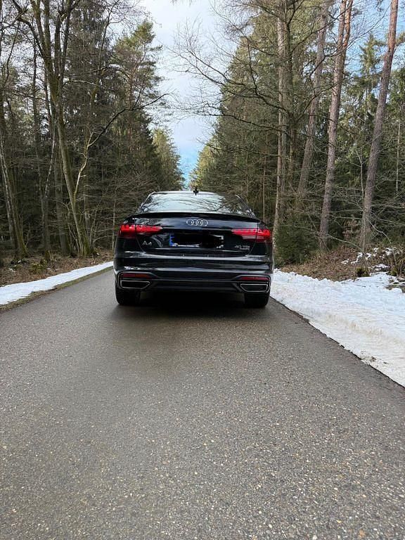 Gebraucht Audi A4 S-Line 204 PS (150 kW) 2021 Schwarz Limousine