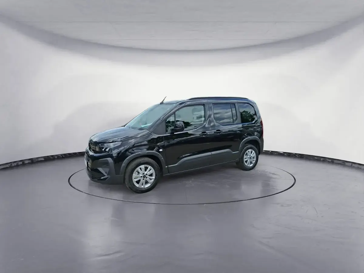Neu Peugeot Rifter 131 PS (96 kW) 2026 Schwarz Van / Kleinbus