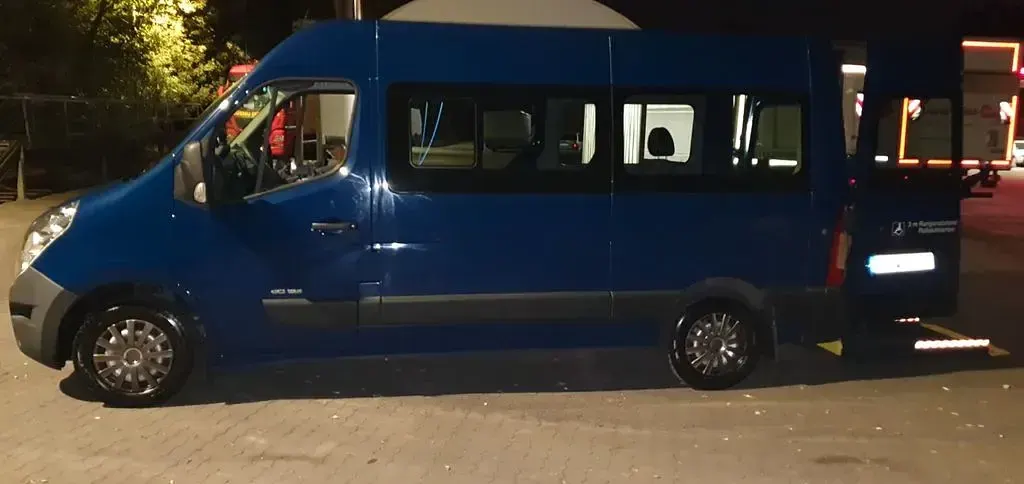 Gebraucht Renault Master 197 PS (144 kW) 2013 Blau Van / Kleinbus