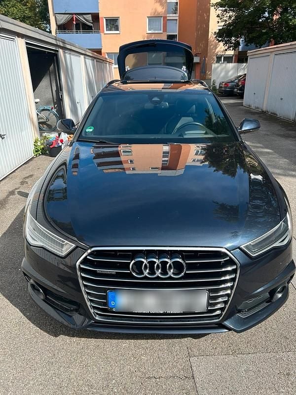 Blau Gebraucht 2019 Audi A6 Kombi | 25.500 € - Bild 1/4