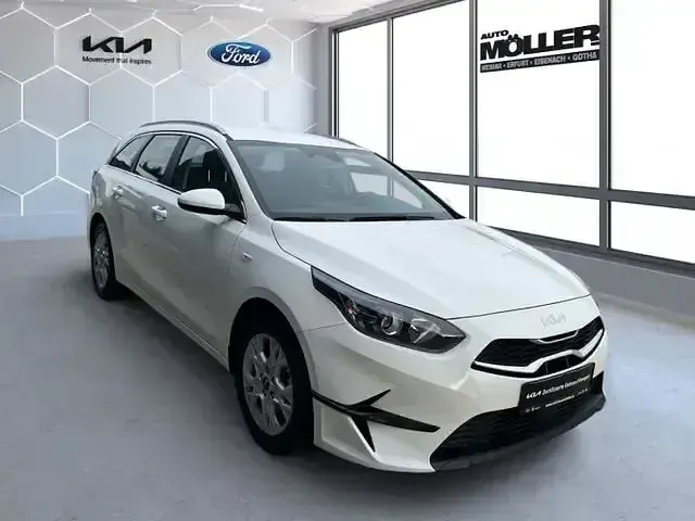 Gebraucht Kia Ceed Sportswagon Vision 140 PS (102 kW) 2025 Andere Limousine