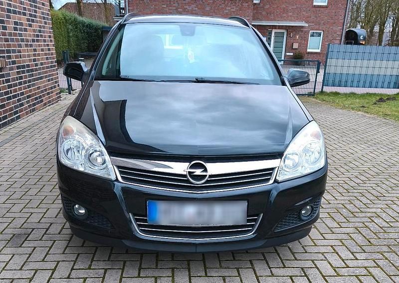 Gebraucht Opel Astra 110 PS (80 kW) 2007 Schwarz Kombi
