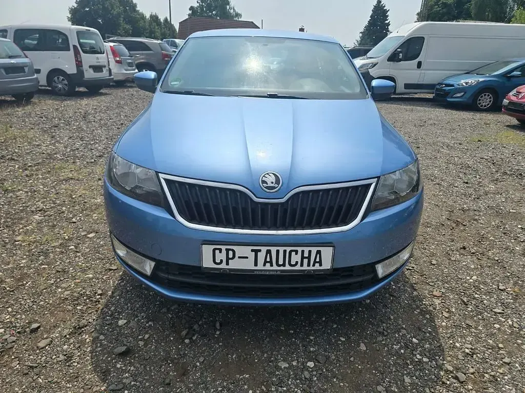 Gebraucht Skoda Rapid Ambition 90 PS (66 kW) 2014 Blau Kleinwagen
