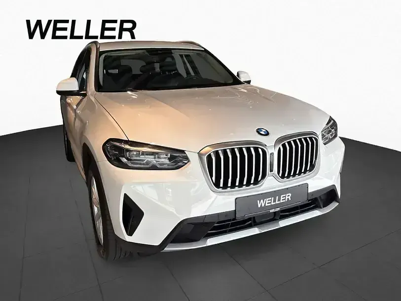 Gebraucht BMW X3 Sport Line 190 PS (139 kW) 2023 Weiß SUV