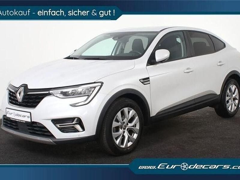 Gebraucht Renault Arkana 140 PS (102 kW) 2022 Weiß SUV