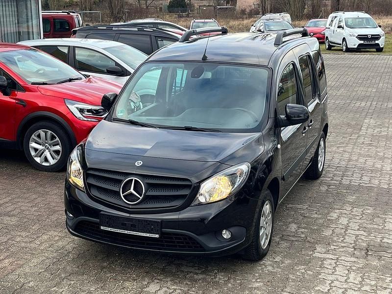 Gebraucht Mercedes Citan 110 116 PS (85 kW) 2020 Schwarz Van / Kleinbus