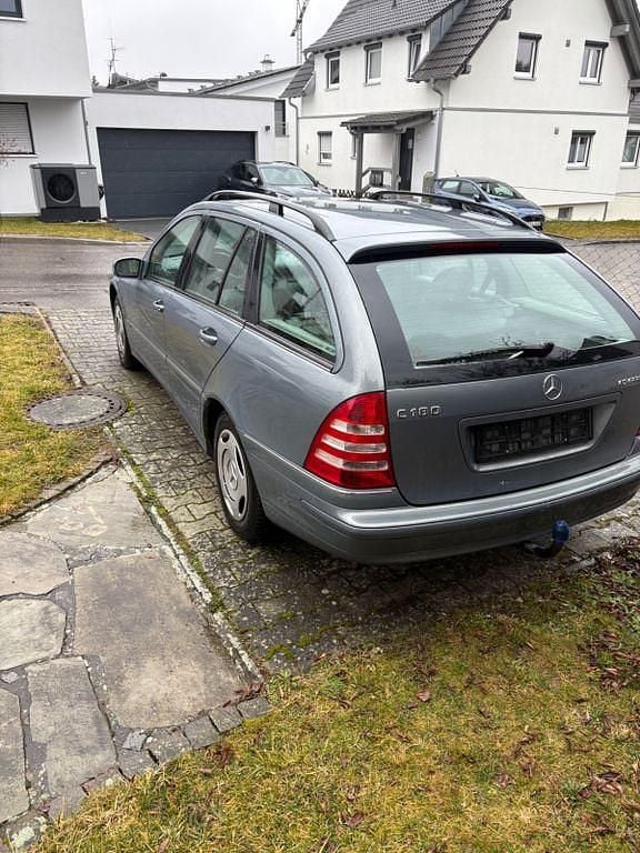 Gebraucht Mercedes C180 Elegance 143 PS (105 kW) 2004 Silber Limousine