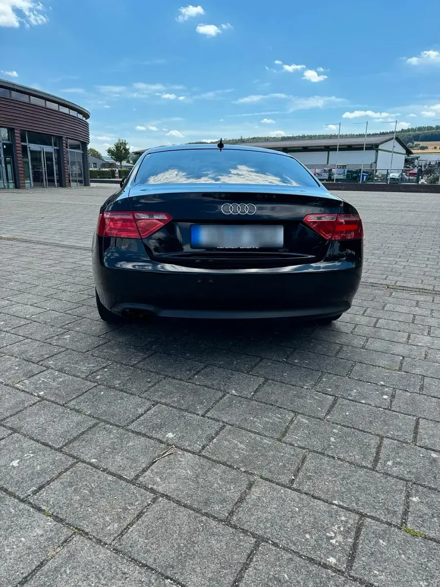 Gebraucht Audi A5 Comfort 180 PS (132 kW) 2009 Schwarz Coupé
