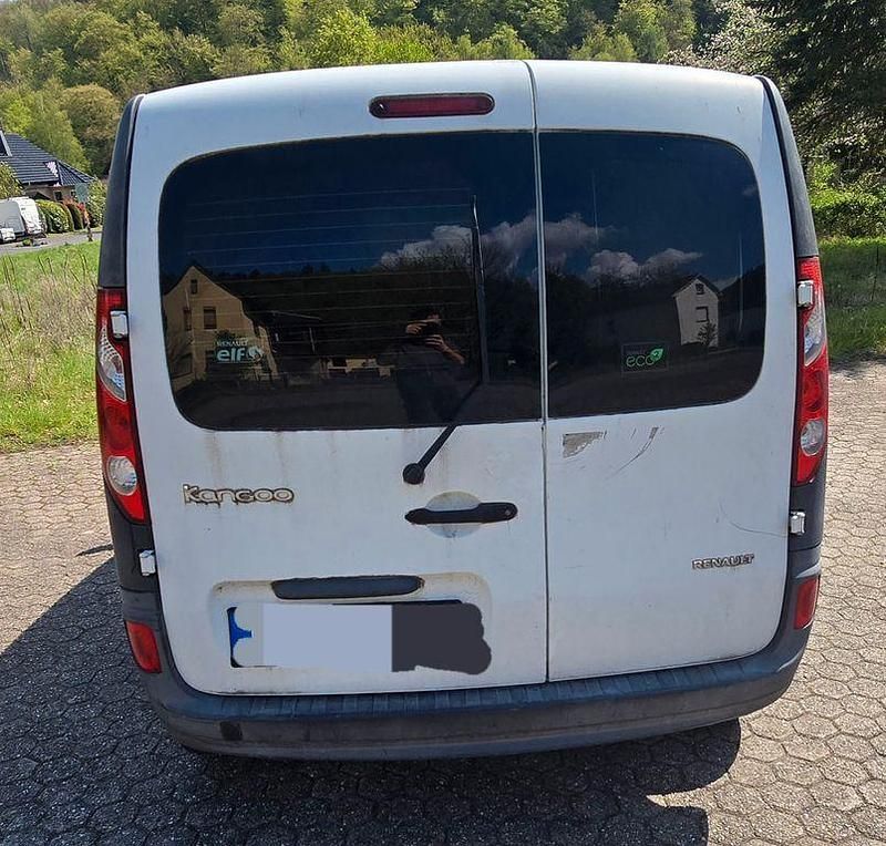 Second-hand Renault Kangoo 103 CP (75 kW) 2010 Alb