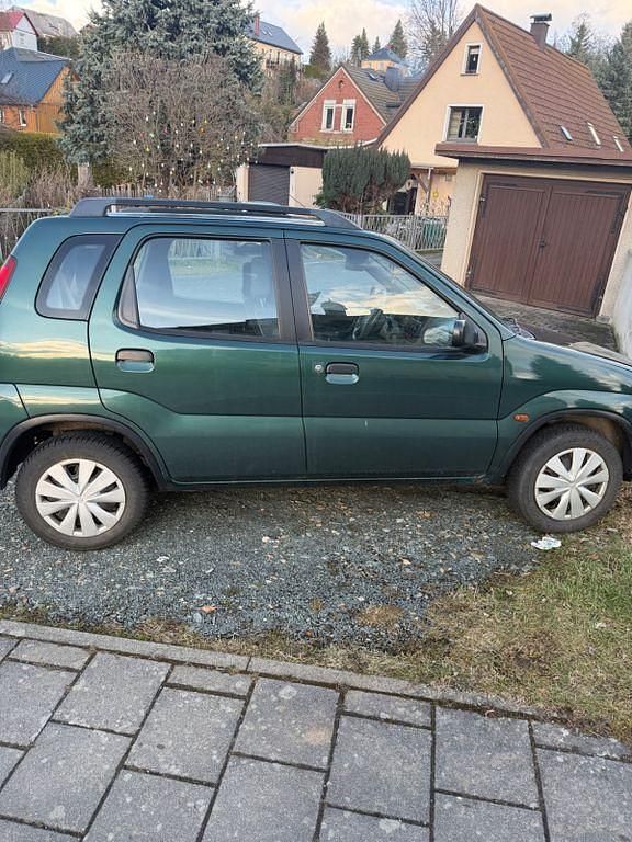 Gebraucht Suzuki Ignis 83 PS (61 kW) 2002 Grün Kleinwagen